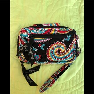 NWOT Vera Bradley Wallet Wristlet
